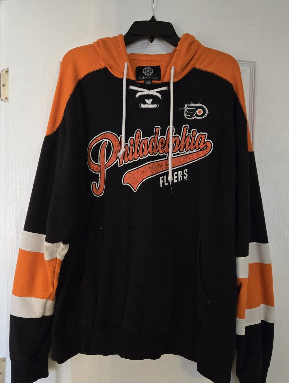 Philadelphia Flyers Black & Orange Hooded Pullover NHL Team Hoodie Vintage Style